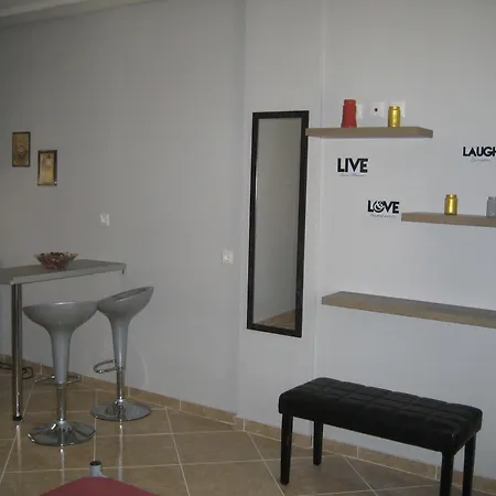 Maria Apartment Agia Pelagia Chlomou